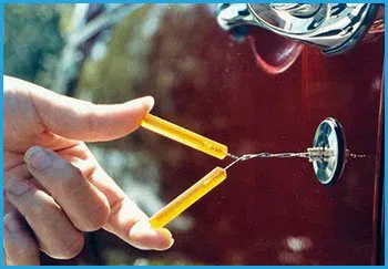 Fort Lauderdale Liberty Locksmith Fort Lauderdale, FL 954-744-1012 - 7a-broken-key-extraction